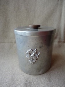 Burk med lock 1937